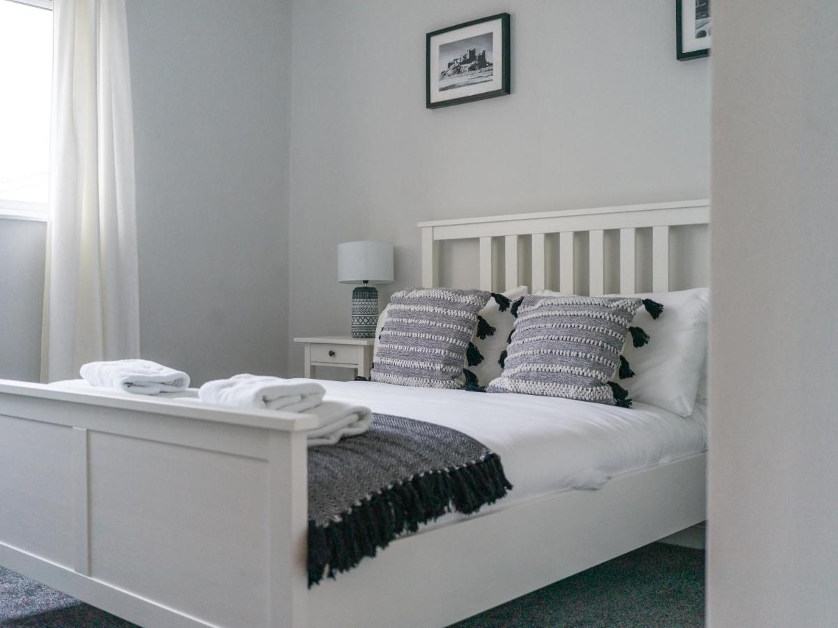 Howick House - Large 3 Bedroom House, Gosforth Дом отдыха *